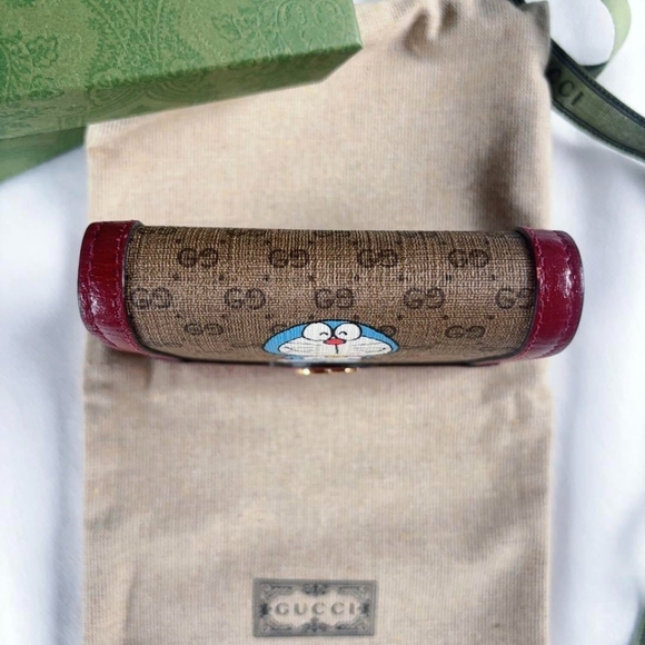 Doraemon x Gucci Coated Canvas Compact Wallet - Picture 2 of 8